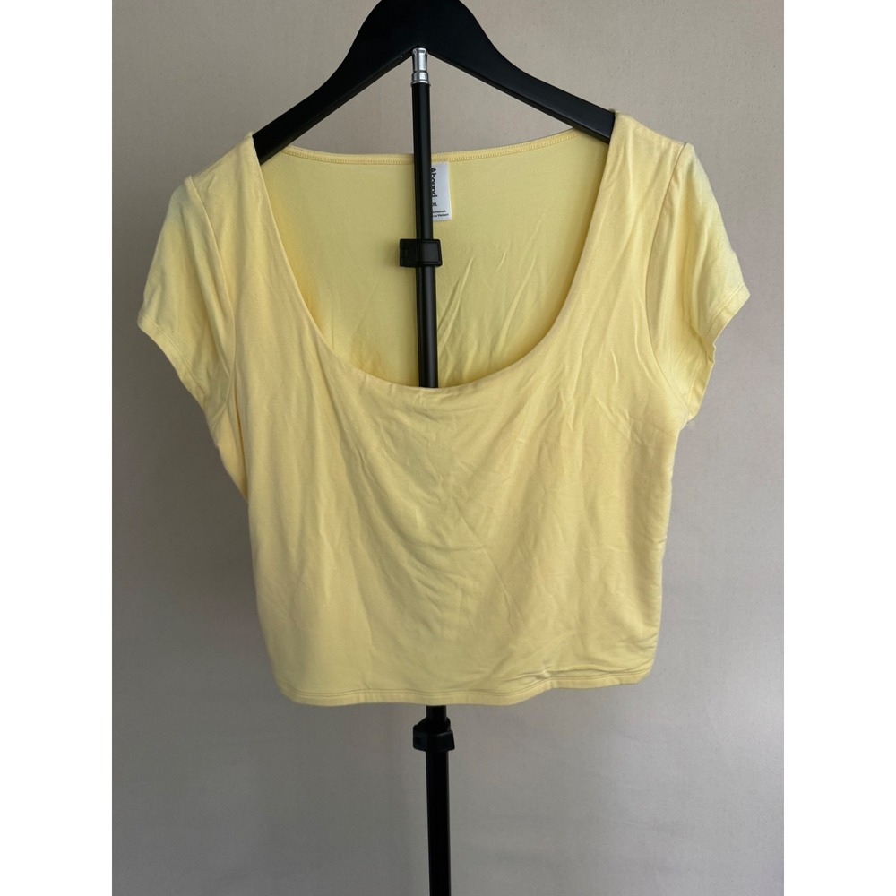 Abound Womens XL Yellow Scoop Neck Cropped Tee Short Sleeve Stretch T-Shirt
